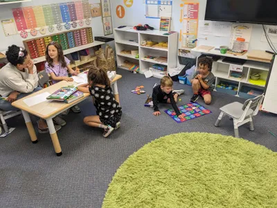 Children working together in Discovery Studio